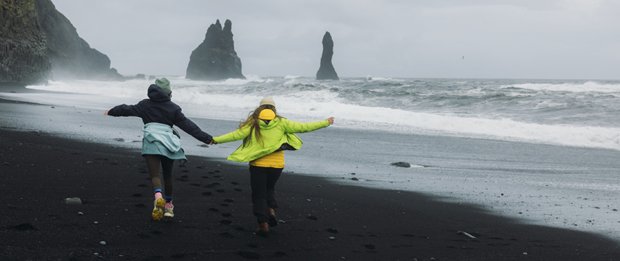 Islandia en modo PLAY(a): naturaleza salvaje en cada ola